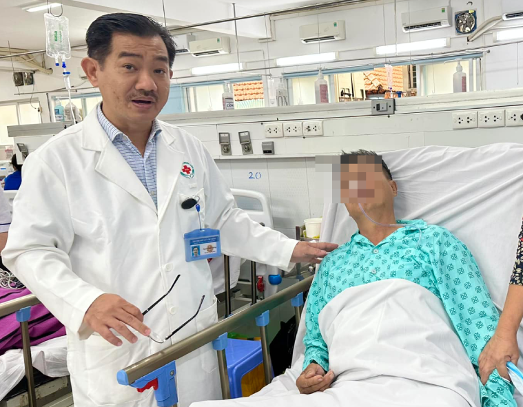 Cô gái 21 tuổi nguy kịch nhập viện vì đột quỵ, xuất huyết não, bác sĩ chỉ rõ nguyên nhân chính- Ảnh 1.