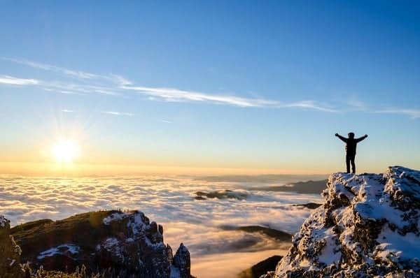 Điểm tên các cung hoàng đạo can đảm, thích mạo hiểm - Ảnh 1. Điểm tên các cung hoàng đạo can đảm, thích mạo hiểm - Ảnh 1.