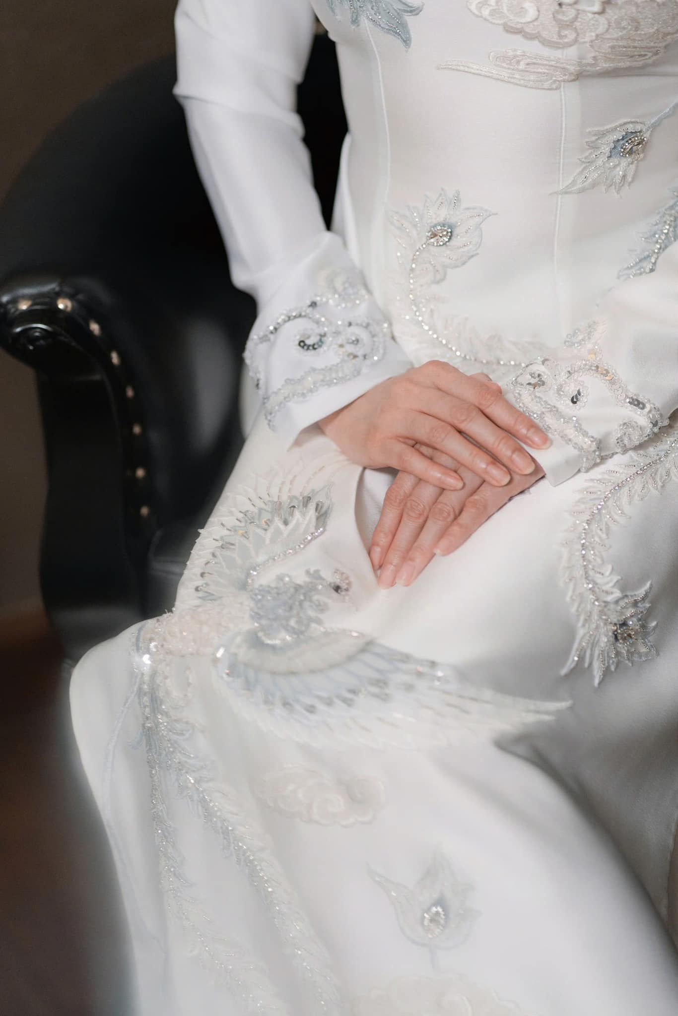 Lộ ảnh Hồ Quỳnh Hương chọn đồ cưới cùng chồng điển trai, hiền lành- Ảnh 5.