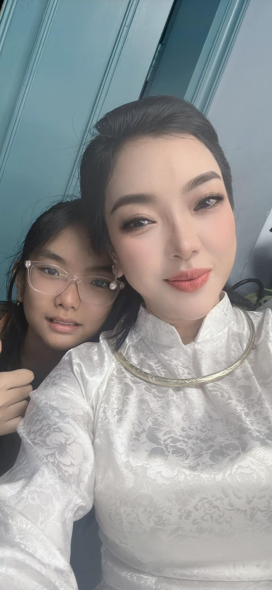 Nữ NSƯT quê Hải Phòng mang quân hàm Thượng tá từng thi 'Sao mai điểm hẹn' cùng Tùng Dương, Kasim Hoàng Vũ, giờ ra sao? - Ảnh 8.