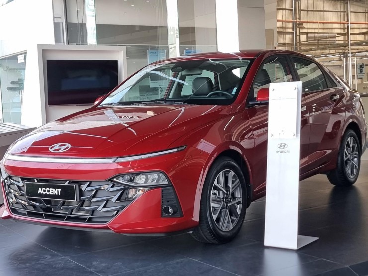Xe sedan hạng B giá từ 386 triệu đồng: Hyundai Accent, Kia Soluto hay New Mazda2 đáng mua nhất?- Ảnh 5. Xe sedan hạng B giá từ 386 triệu đồng: Hyundai Accent, Kia Soluto hay New Mazda2 đáng mua nhất?- Ảnh 5.