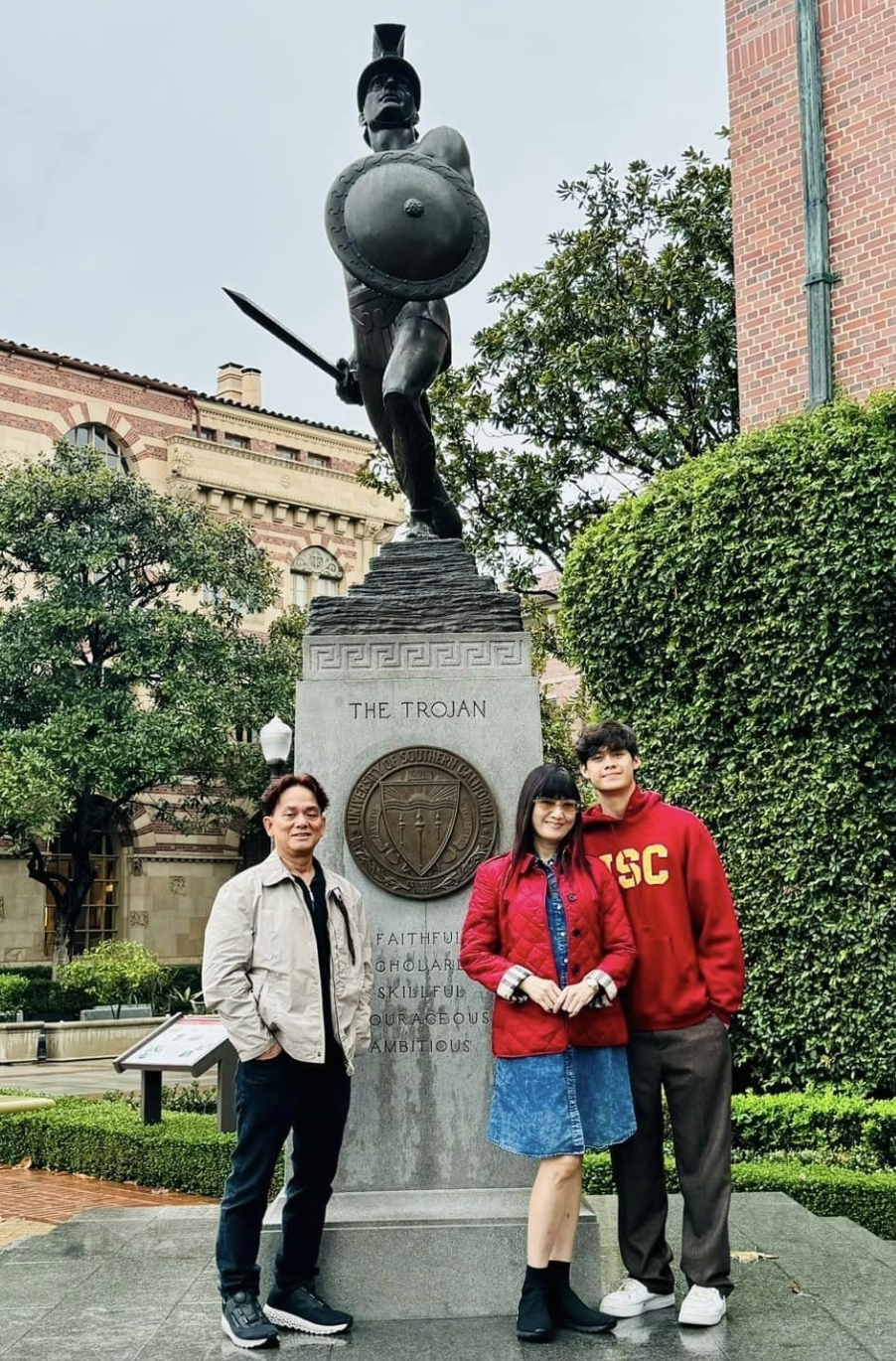 Con trai như tài tử điện ảnh của Hiền Mai - 'người đẹp ảnh lịch' thập niên 90 - Ảnh 6. Con trai như tài tử điện ảnh của Hiền Mai - 'người đẹp ảnh lịch' thập niên 90 - Ảnh 6.