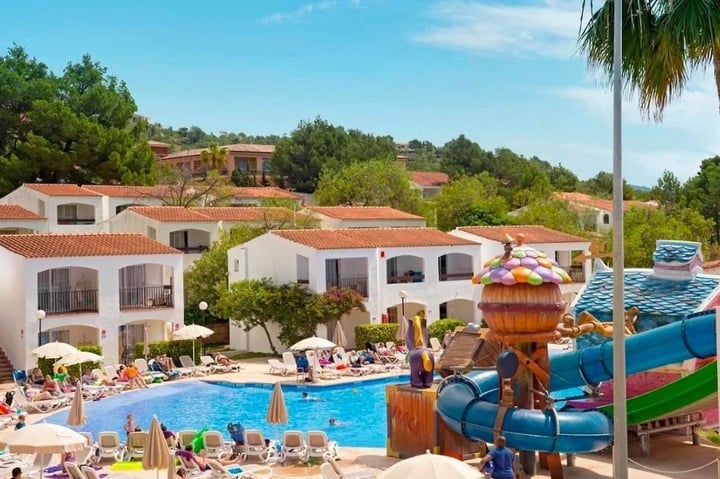 0pay-full-copy-by-natalia-penza-natypenzagmailcom-tel-34-659-567-821-first-pics-of-hotel-wher-13542249-1747468214638-17474682148711165475649.jpeg