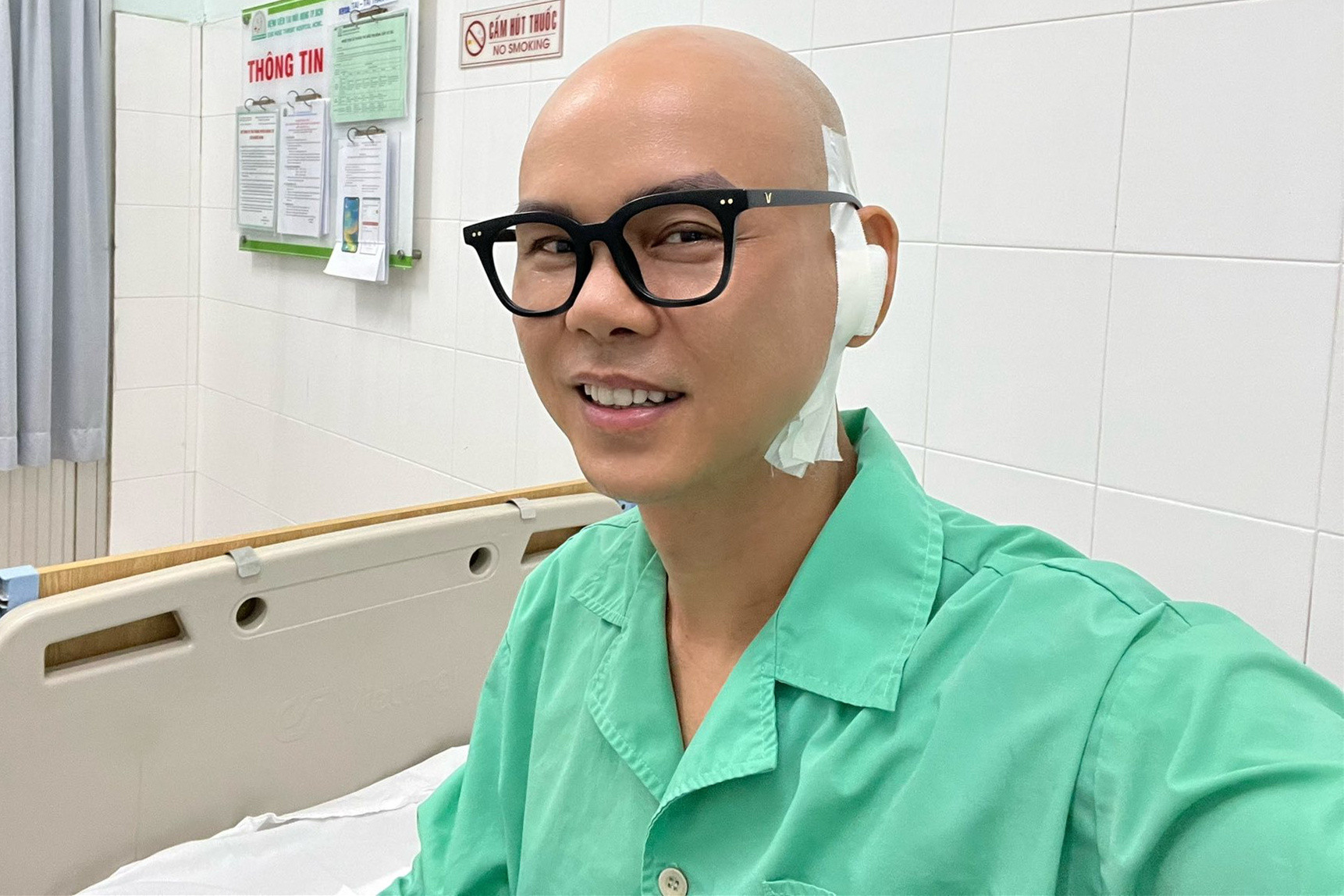 Tình trạng đáng lo của ca sĩ Phan Đinh Tùng sau tai nạn - Ảnh 1. Tình trạng đáng lo của ca sĩ Phan Đinh Tùng sau tai nạn - Ảnh 1.