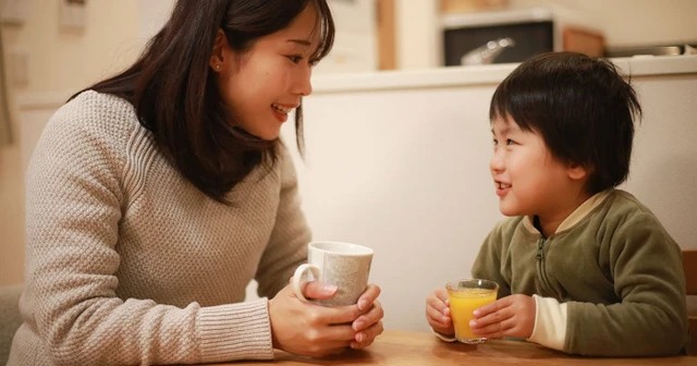 Cha mẹ của những đứa trẻ 'giàu có' thường xuyên nói 8 câu- Ảnh 1. Cha mẹ của những đứa trẻ 'giàu có' thường xuyên nói 8 câu- Ảnh 1.