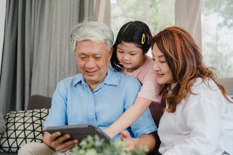 Bố chồng quyết định chia tài sản nhưng trong di chúc xuất hiện tên một người lạ, biết lý do mà cả nhà xáo xào cả tuần nay- Ảnh 1. Bố chồng quyết định chia tài sản nhưng trong di chúc xuất hiện tên một người lạ, biết lý do mà cả nhà xáo xào cả tuần nay- Ảnh 1.