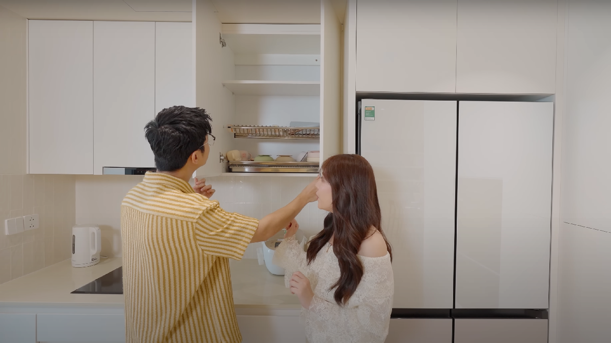 Nhà đẹp nhìn ra Hồ Tây của cặp vợ chồng MC hot cùng làm truyền hình - Ảnh 7. Nhà đẹp nhìn ra Hồ Tây của cặp vợ chồng MC hot cùng làm truyền hình - Ảnh 7.