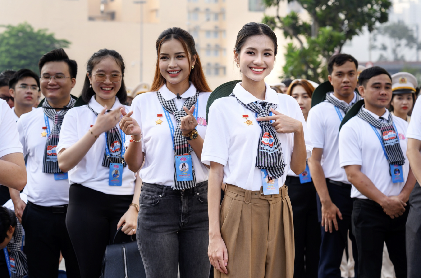 2 Hoa hậu Gen Z được Tuyên dương Thanh niên tiên tiến làm theo lời Bác là ai? - Ảnh 6.