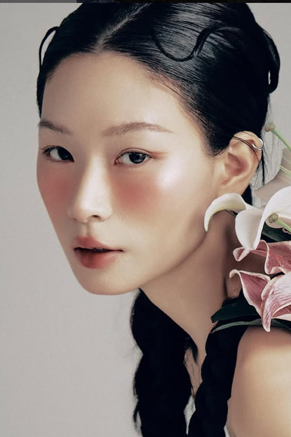 Nhan sắc xinh đẹp của hotgirl gen Z được mời tham dự Paris Fashion Week - Ảnh 6. Nhan sắc xinh đẹp của hotgirl gen Z được mời tham dự Paris Fashion Week - Ảnh 6.