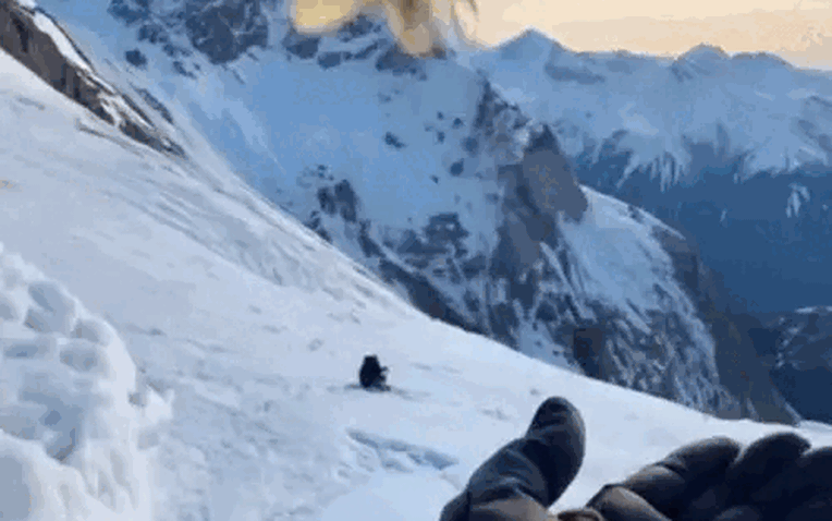 climb-through-freezing-conditions-the-creature-appea-1-1747301186318244373358-1747321-289-0-602-500-crop-17473212065401922396144-1747614044009-17476140442181070010604.gif