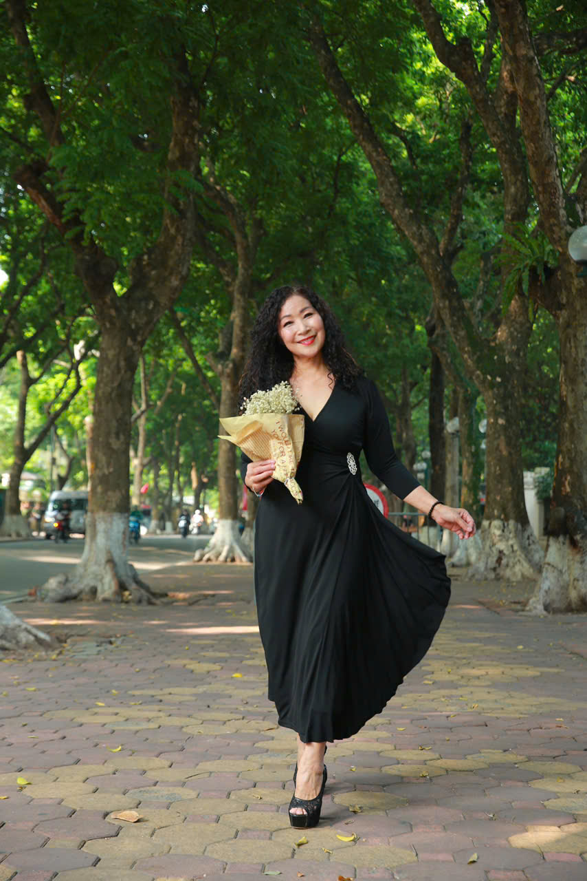 Nữ NSND quê Hải Phòng nổi tiếng thập niên 90 với ca khúc 'Tình ca Tây Bắc' giờ ra sao ở tuổi U70?- Ảnh 5.