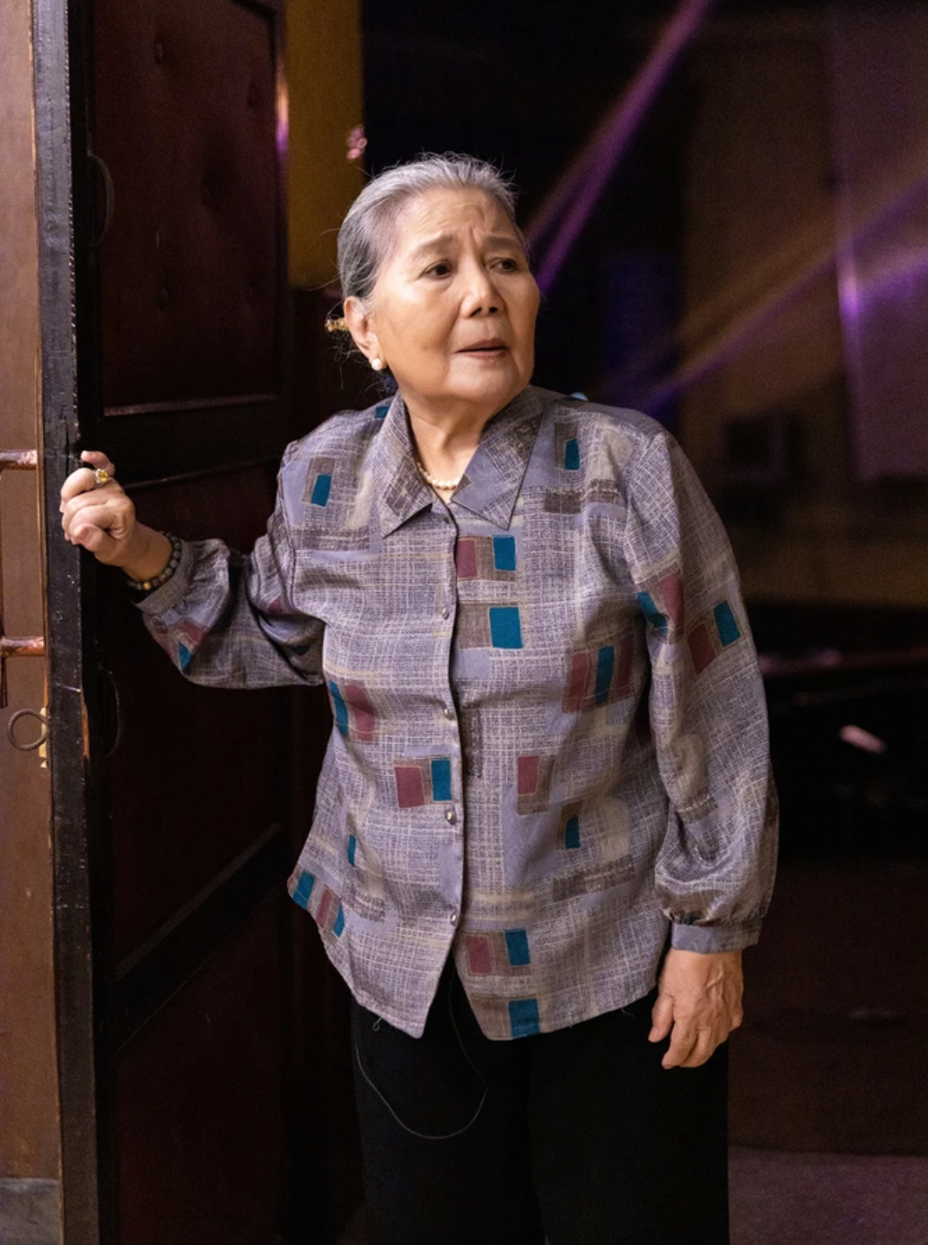 Nữ nghệ sĩ quê Bình Định gây xúc động tại Đại lễ 30/4, tuổi 80 từng 2 đại phẫu, 12 lần tiểu phẫu - Ảnh 3.