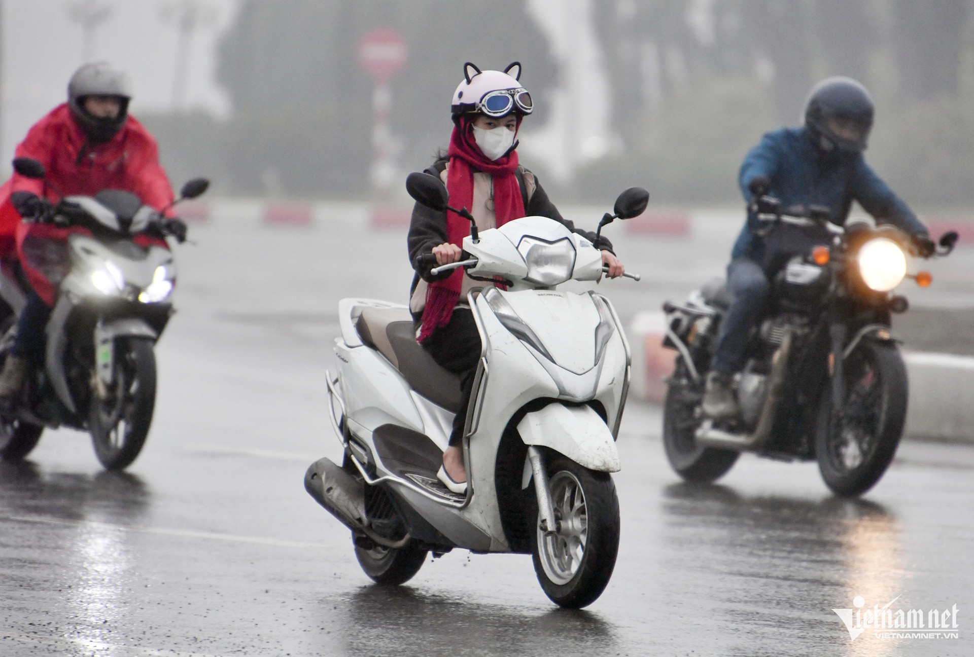 w-mua-mu-suong-minh-hien-22103-1746162305096-17461623053741596557026.jpg