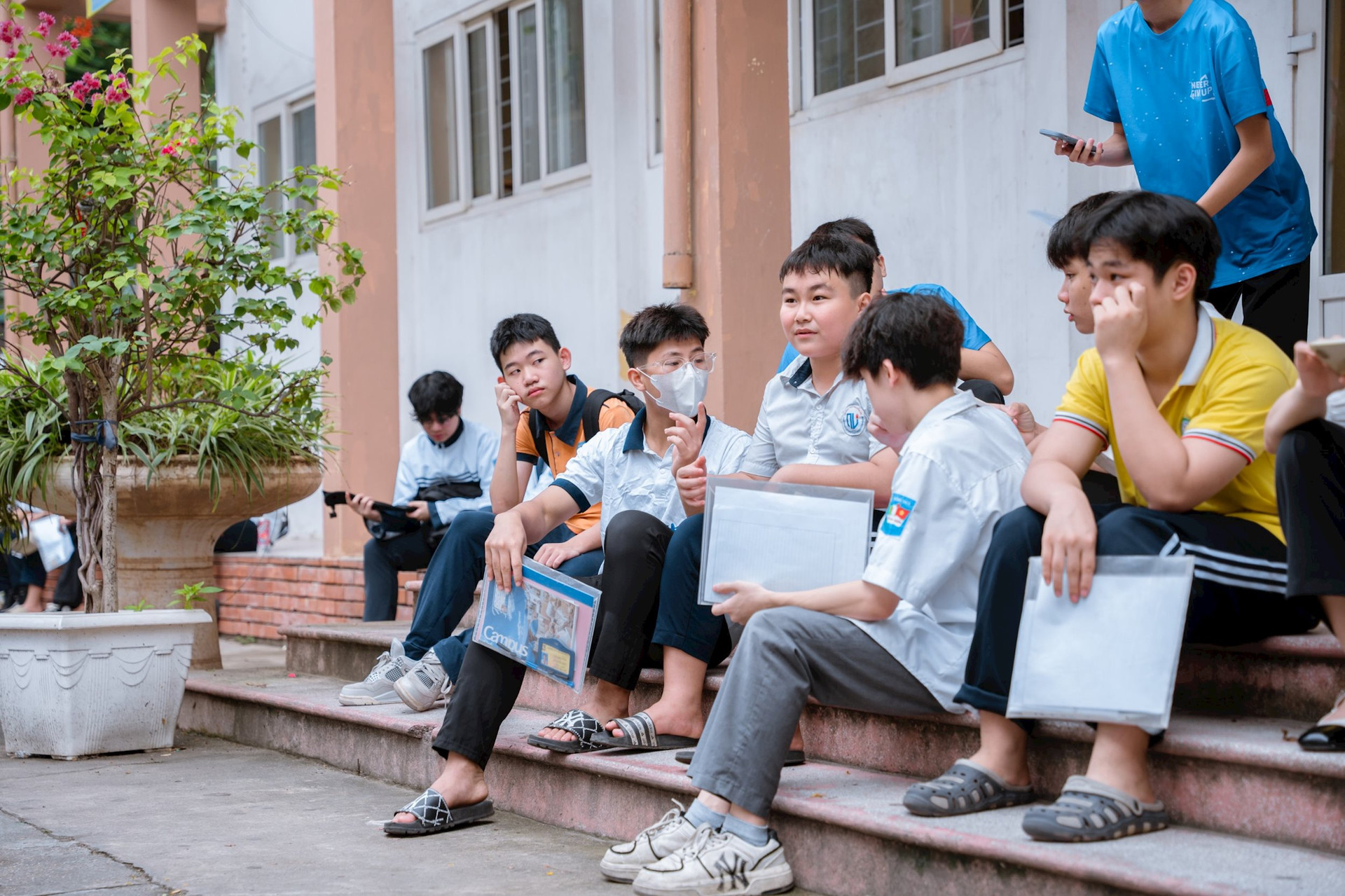 Hà Nội đổi mới tuyển sinh lớp 10: Công bố điểm thi, điểm chuẩn cùng ngày- Ảnh 1. Hà Nội đổi mới tuyển sinh lớp 10: Công bố điểm thi, điểm chuẩn cùng ngày- Ảnh 1.