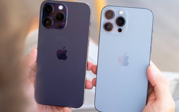 Giá iPhone 15, iPhone 15 Pro Max mới nhất giảm kịch sàn, rẻ chưa từng có, cực dễ mua dù xịn chẳng kém iPhone 16- Ảnh 1. Giá iPhone 14, iPhone 14 Pro Max mới nhất thấp kỷ lục, giảm không phanh, cực dễ mua dù xịn hơn cả iPhone 16e