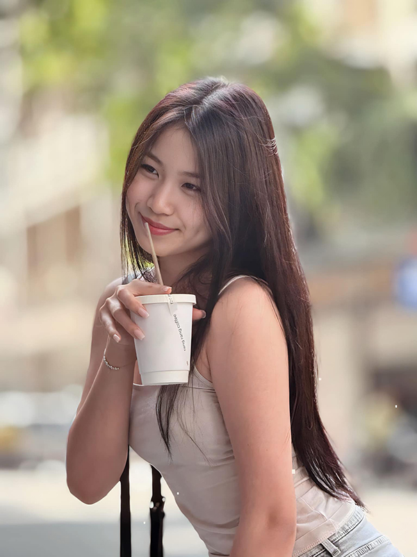 con-gai-luu-thien-huong-9-17478012775231736868183.jpg