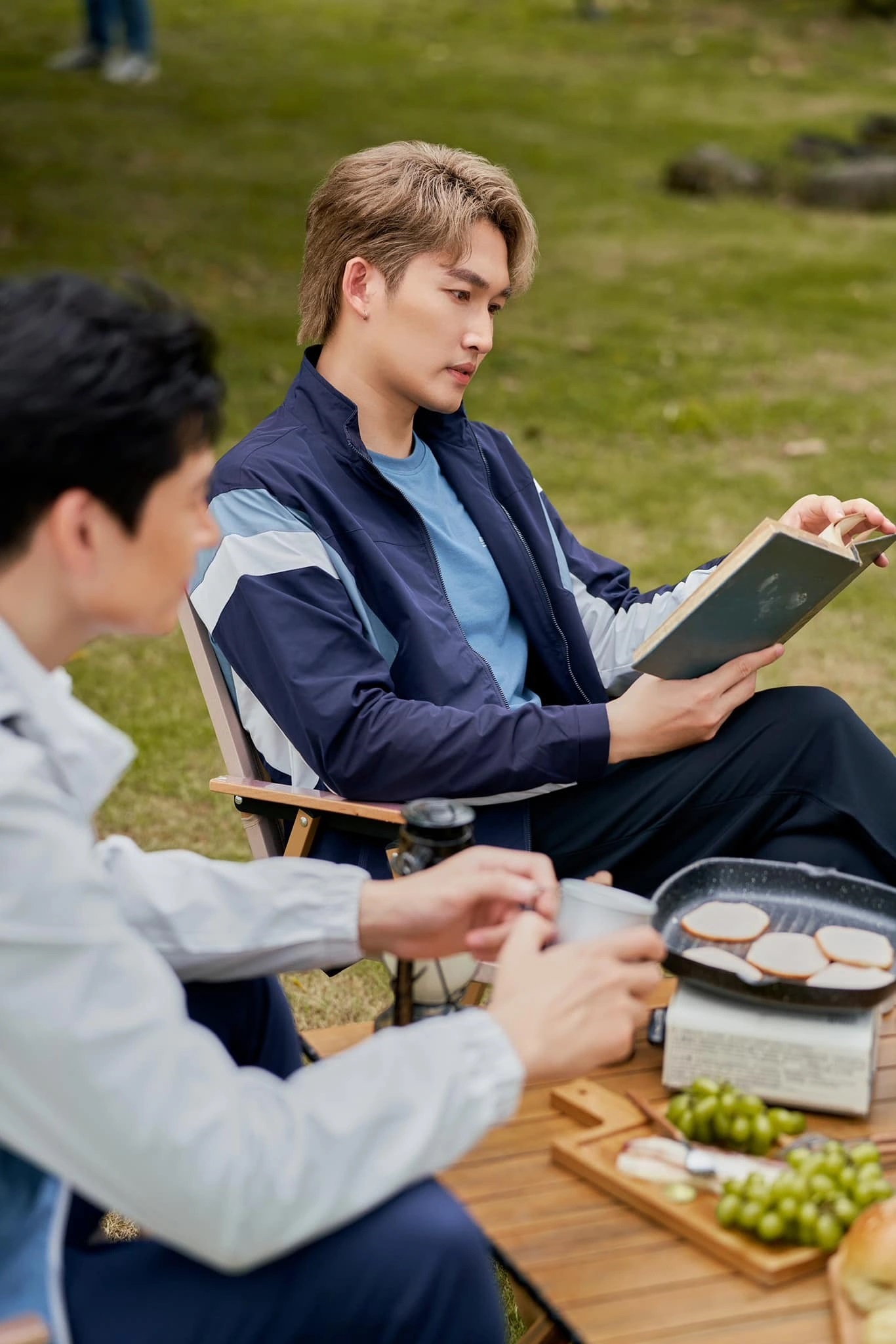 Nam diễn viên quê Bắc Ninh bất ngờ xuất hiện trong 'Cha tôi, người ở lại', khán giả phấn khích: 'Nhân vật chính đây rồi'- Ảnh 1.