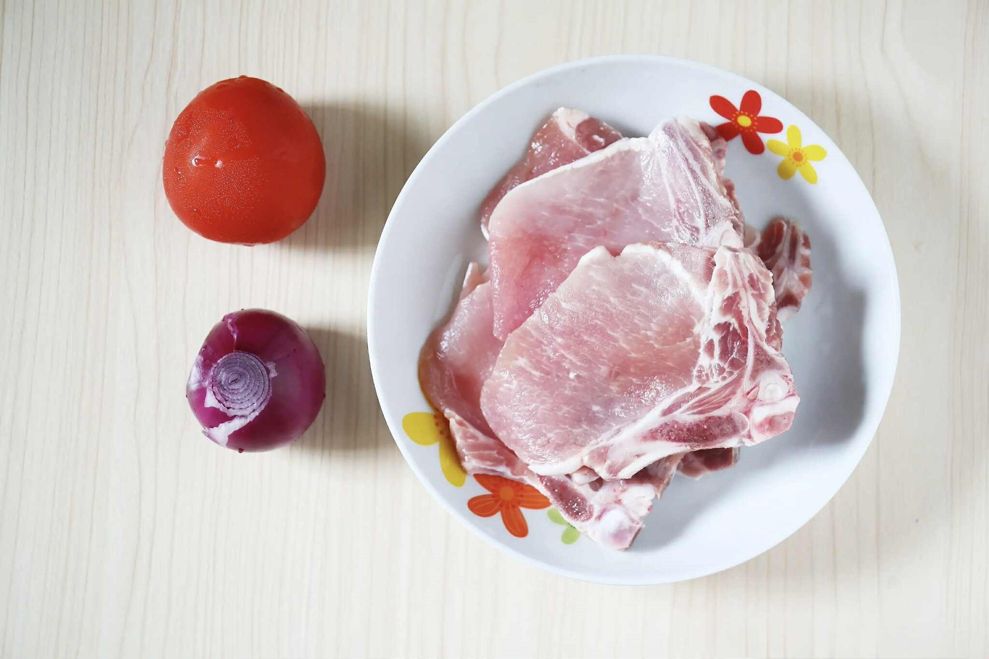Món sườn heo làm thế này chỉ mất 15 phút nấu mà vị chua ngọt, sốt ngon ăn cùng cơm thì tuyệt vị!- Ảnh 1. Món sườn heo làm thế này chỉ mất 15 phút nấu mà vị chua ngọt, sốt ngon ăn cùng cơm thì tuyệt vị!- Ảnh 1.