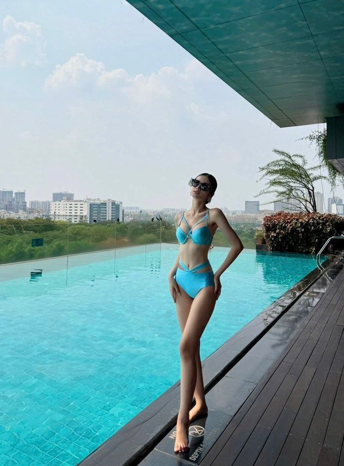 Bảo Thy, Thanh Hằng, Hoàng Yến chào hè bằng bikini gợi cảm nhưng Minh Triệu mới thực sự 'nóng bỏng'- Ảnh 6.