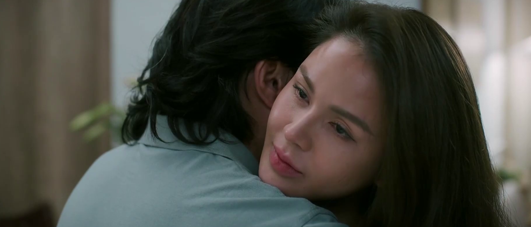 Nhặt sạn phim “Cha tôi, người ở lại”: - Ảnh 1. Nhặt sạn phim “Cha tôi, người ở lại”: - Ảnh 1.