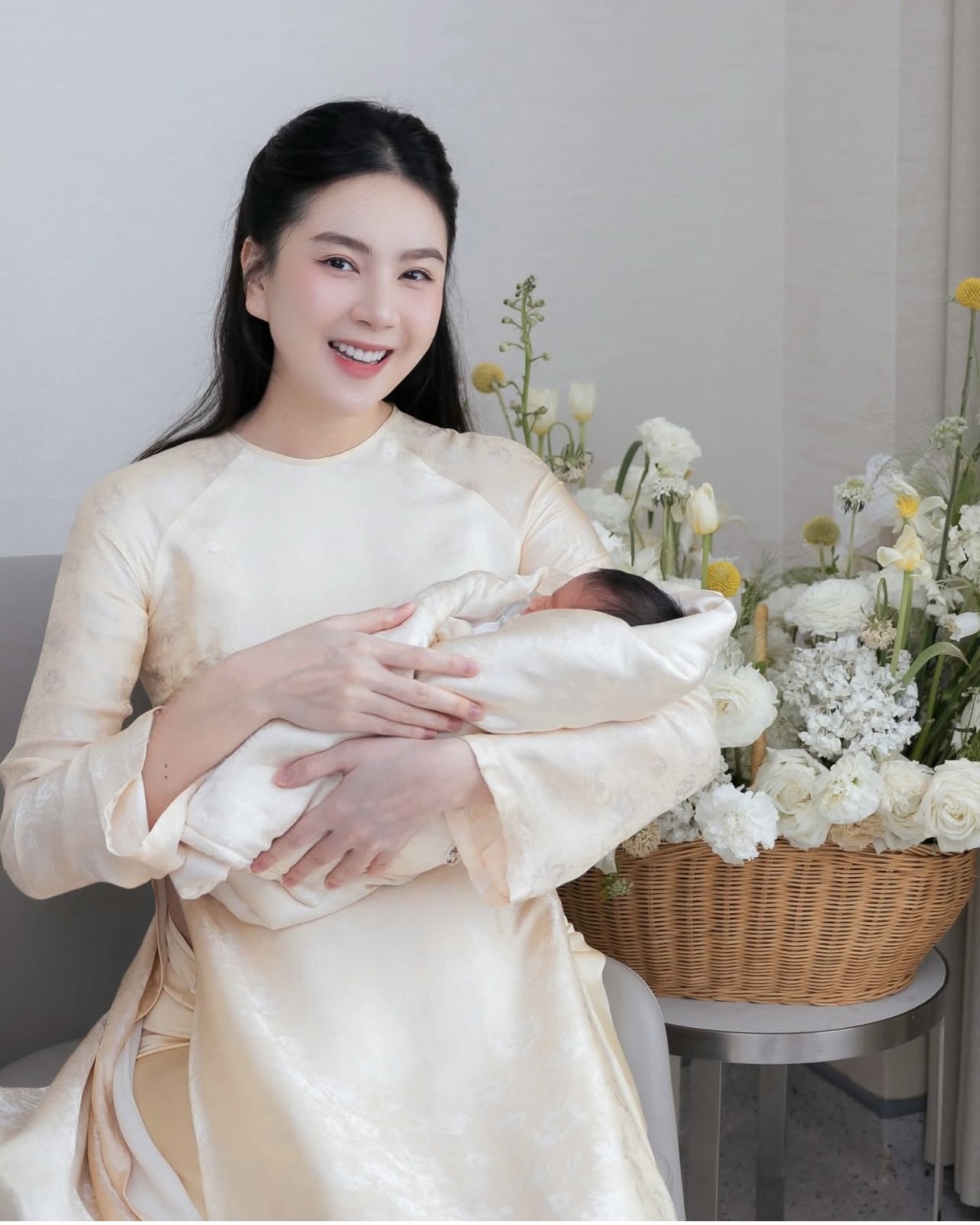 Mai Ngọc tái xuất cùng Ngọc Hân, khán giả nhận xét nữ MC chỉ thua hoa hậu đúng một điều- Ảnh 10. Mai Ngọc tái xuất cùng Ngọc Hân, khán giả nhận xét nữ MC chỉ thua hoa hậu đúng một điều- Ảnh 10.