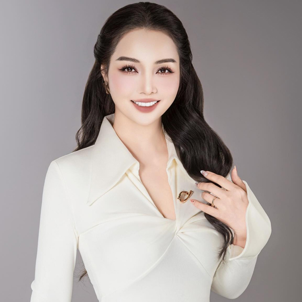 mai-thu-huyen-2-17479724831571918927777.jpg