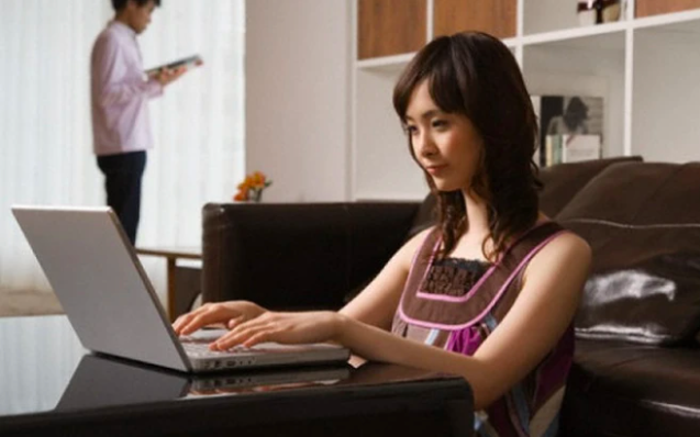 Tôi thấy "lạnh sống lưng" khi sống cùng người vợ có giác quan thứ 6