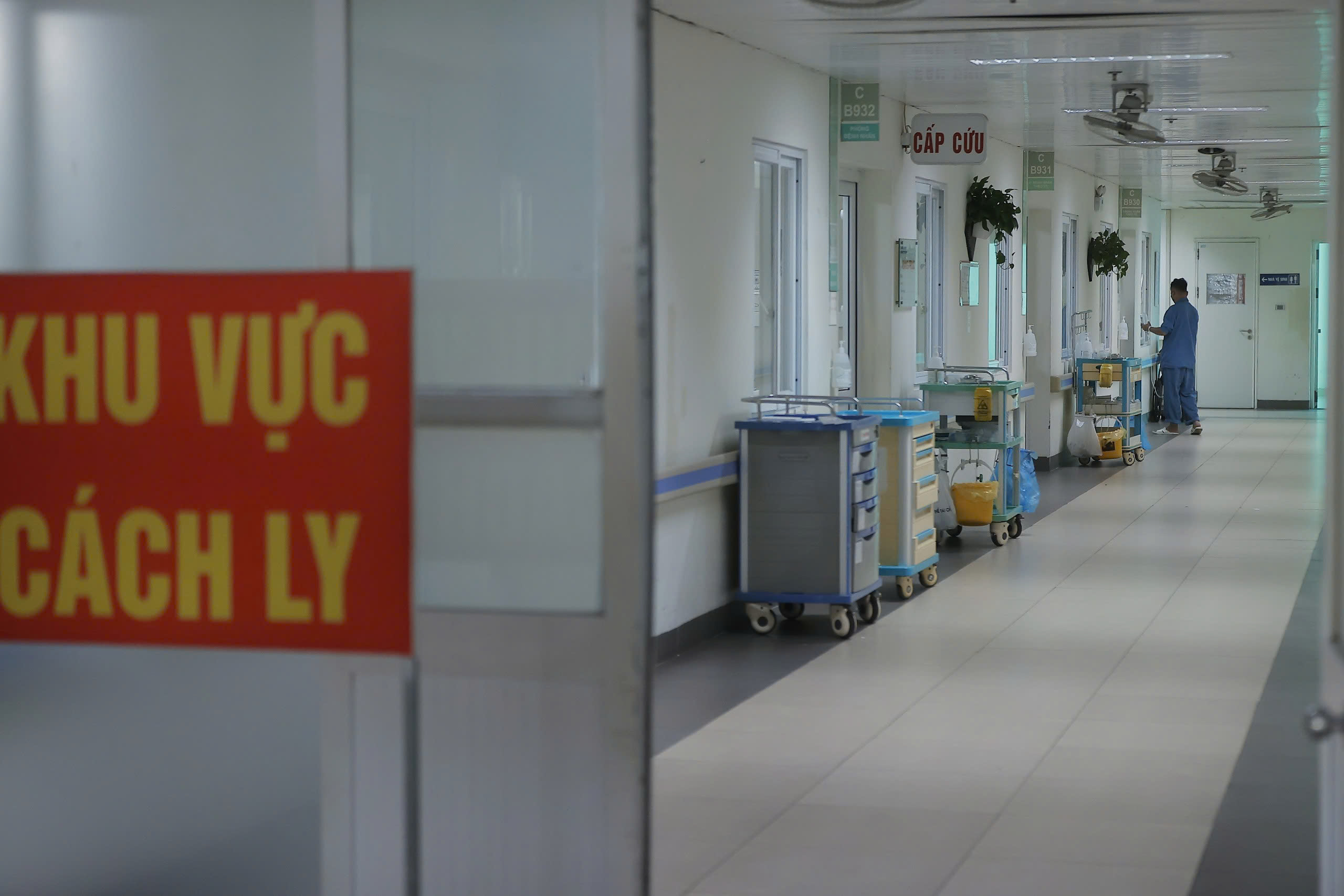 Chuyên gia truyền nhiễm chỉ ra điều cần lưu ý nhất khi COVID-19 trở lại lần này- Ảnh 1.
