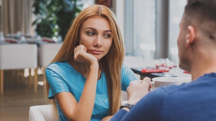 annoying-greetings-that-immediately-turn-people-off-when-you-first-meet-them-you-remind-me-of-my-ex-11073460-1748181218866-1748181219109791656171.jpeg