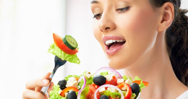 5 loại rau và trái cây nên ăn mỗi ngày để có làn da đẹp, sáng mịn