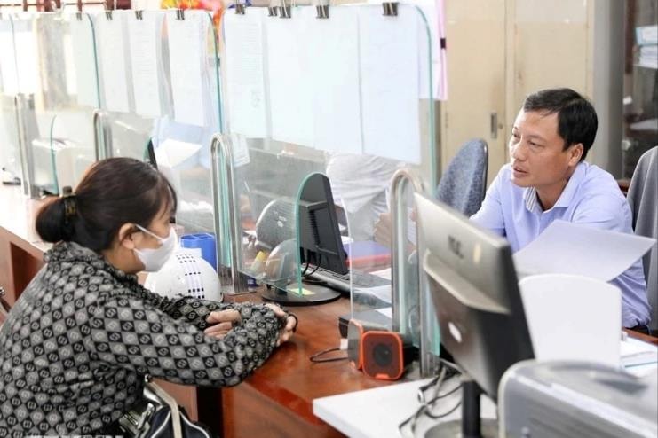 7 bước để nhận tiền hỗ trợ nghỉ hưu trước tuổi do sắp xếp bộ máy, người hưởng chế độ nên biết - Ảnh 2.