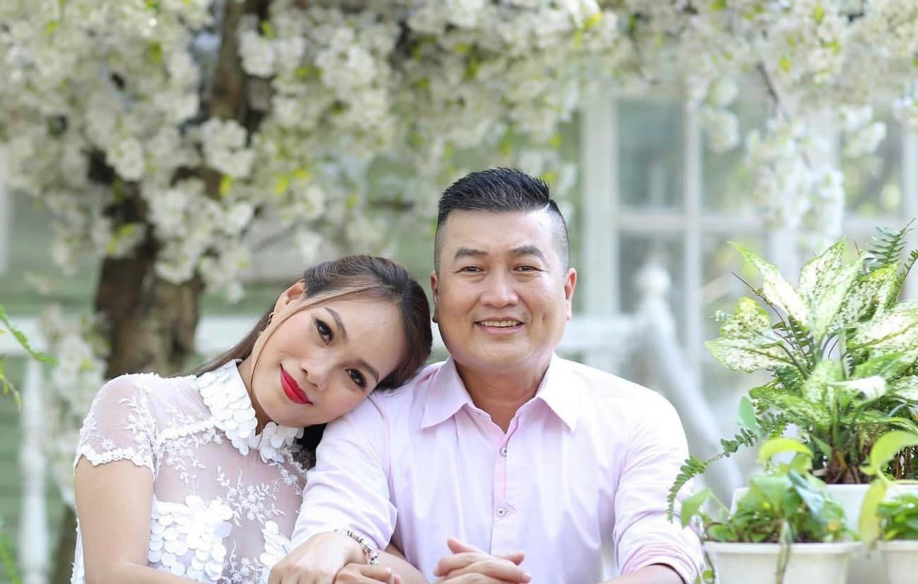 Tác giả 'Xin lỗi tình yêu' vừa bán độc quyền bài hát cho chồng Bích Tuyền là ai? - Ảnh 6.