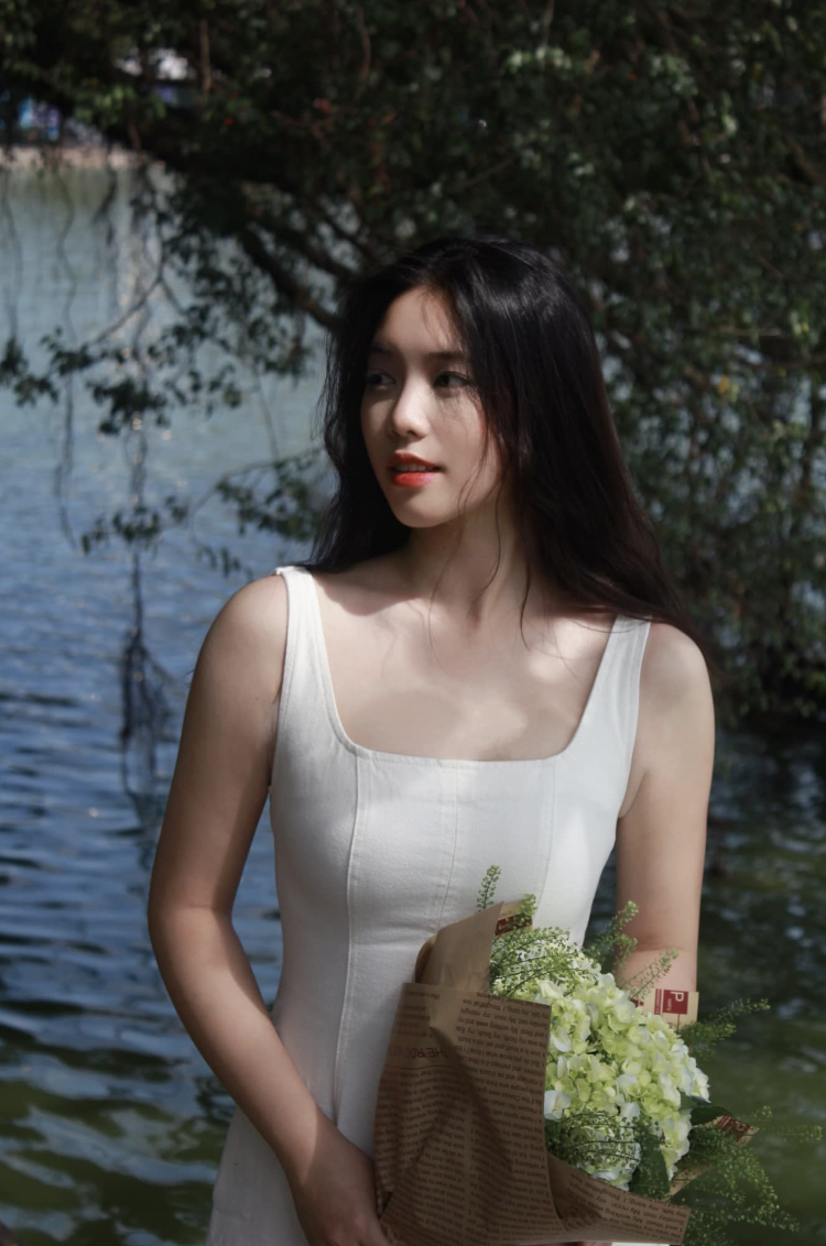 Nữ quân nhân gốc Hà thành - 'ẩn số' tại chung kết Hoa hậu Việt Nam- Ảnh 14. Nữ quân nhân gốc Hà thành - 'ẩn số' tại chung kết Hoa hậu Việt Nam- Ảnh 14.