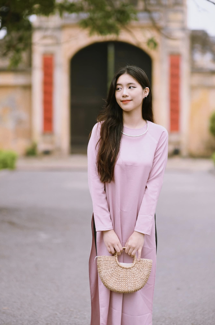 Nữ quân nhân gốc Hà thành - 'ẩn số' tại chung kết Hoa hậu Việt Nam- Ảnh 13. Nữ quân nhân gốc Hà thành - 'ẩn số' tại chung kết Hoa hậu Việt Nam- Ảnh 13.
