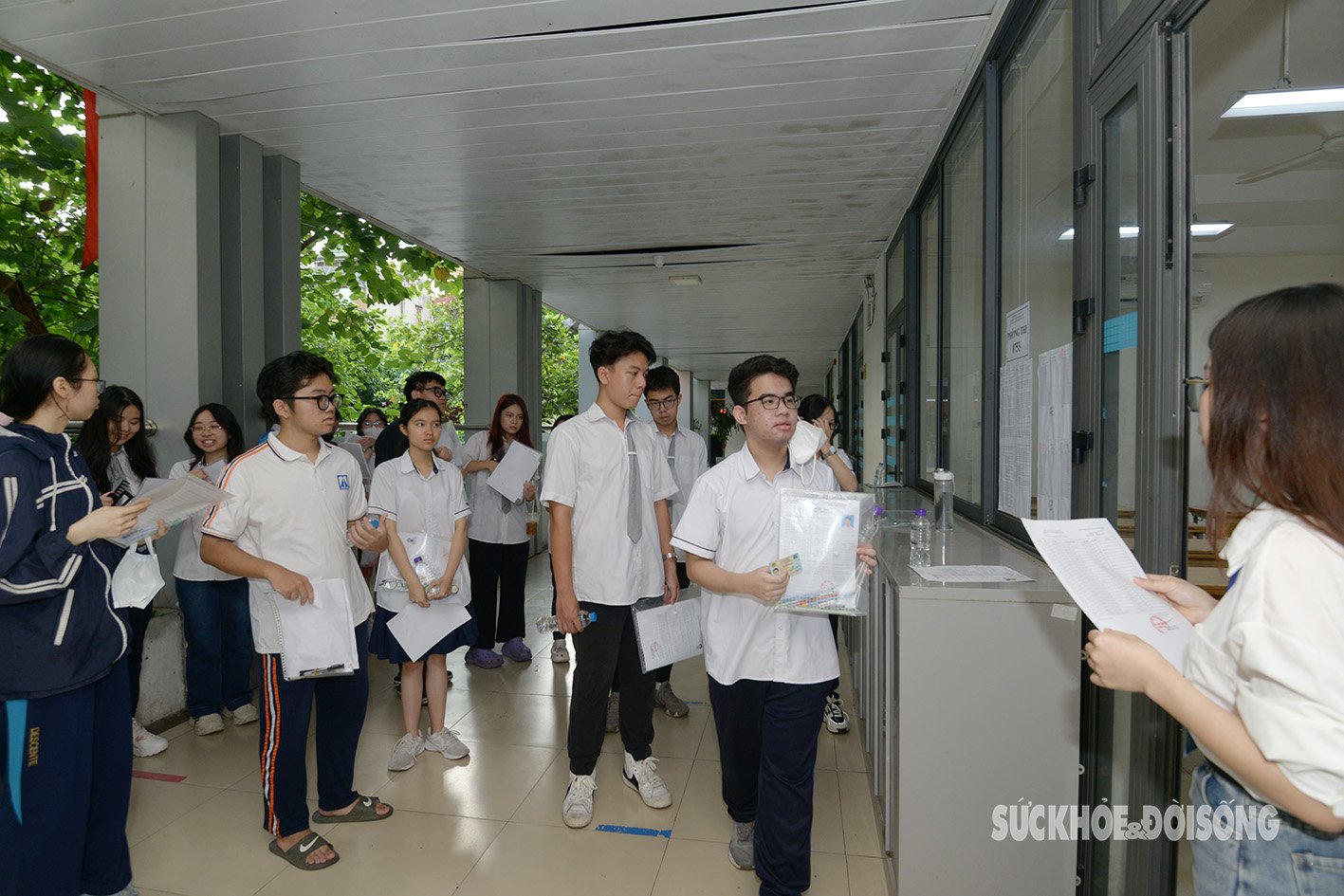 Kỳ thi tốt nghiệp THPT 2025: Nâng cao trách nhiệm, siết chặt quản lý gian lận công nghệ cao- Ảnh 1.