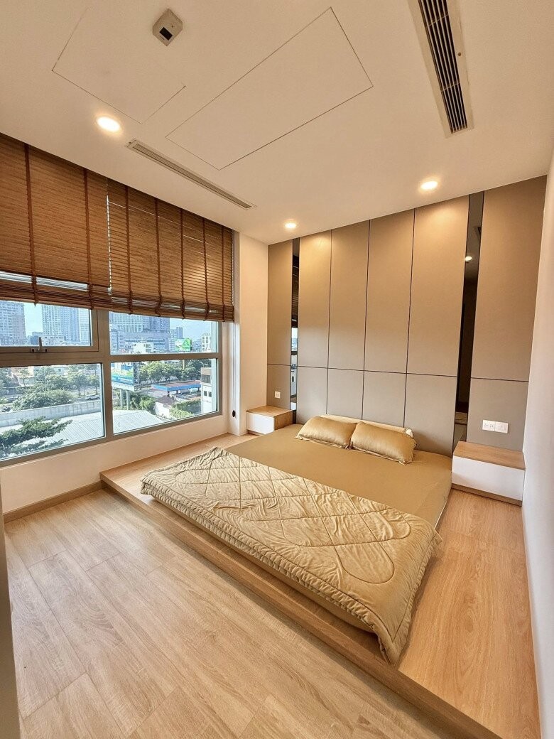'Cha đẻ' của ca khúc nổi đình đám 2 tỷ lượt xem vừa mua nhà tặng ba, được cộng đồng mạng góp ý một chi tiết- Ảnh 6. 'Cha đẻ' của ca khúc nổi đình đám 2 tỷ lượt xem vừa mua nhà tặng ba, được cộng đồng mạng góp ý một chi tiết- Ảnh 6.