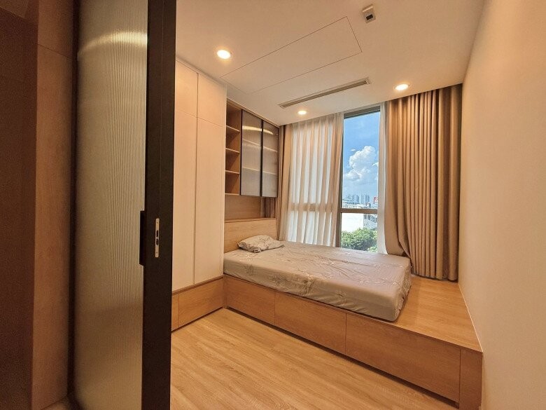 'Cha đẻ' của ca khúc nổi đình đám 2 tỷ lượt xem vừa mua nhà tặng ba, được cộng đồng mạng góp ý một chi tiết- Ảnh 7. 'Cha đẻ' của ca khúc nổi đình đám 2 tỷ lượt xem vừa mua nhà tặng ba, được cộng đồng mạng góp ý một chi tiết- Ảnh 7.