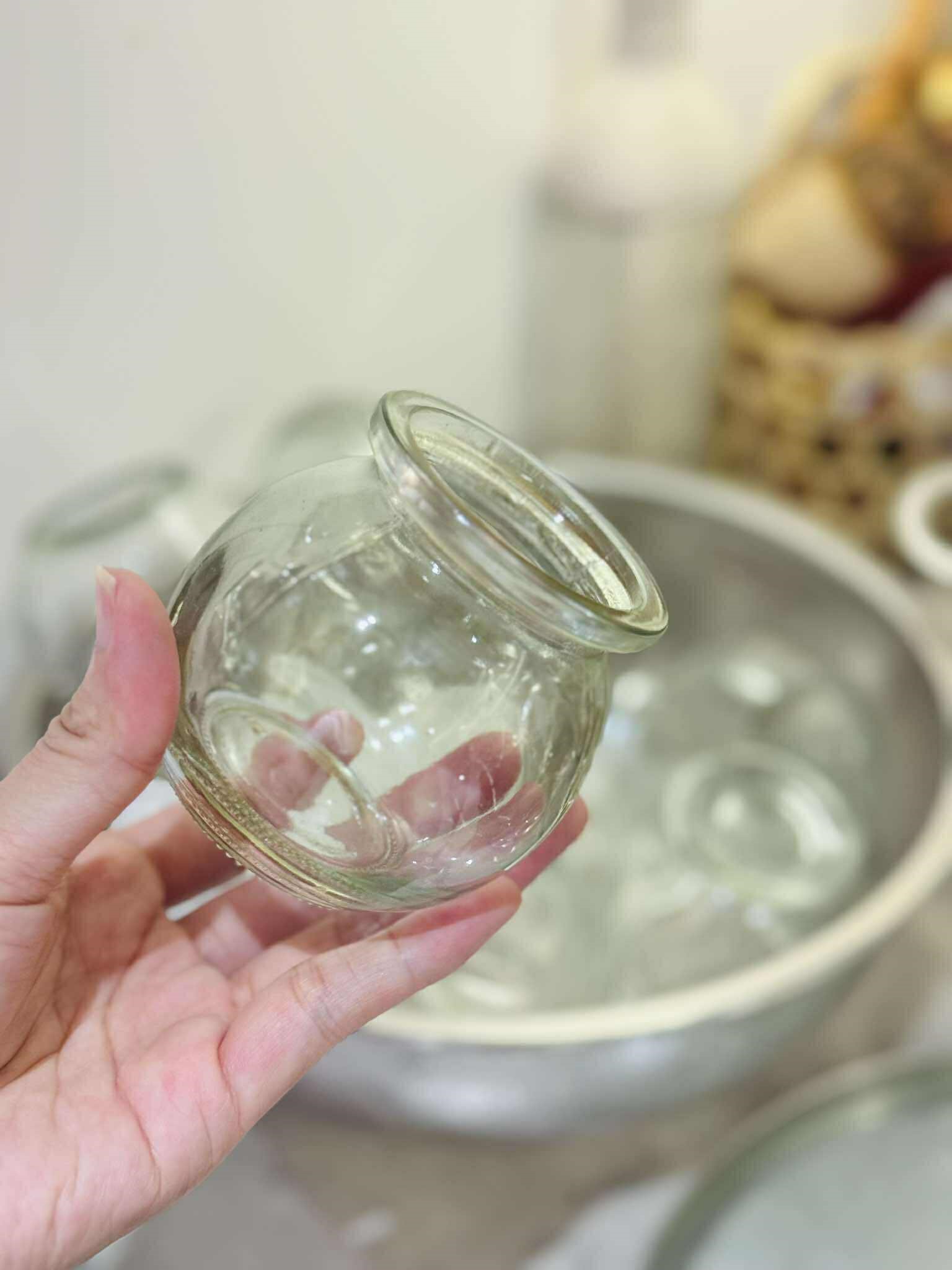 Cho thêm nguyên liệu này vào khi làm sữa chua: Thành phẩm vừa mịn mướt, dẻo thơm, úp ngược cũng không rơi!- Ảnh 2. Cho thêm nguyên liệu này vào khi làm sữa chua: Thành phẩm vừa mịn mướt, dẻo thơm, úp ngược cũng không rơi!- Ảnh 2.