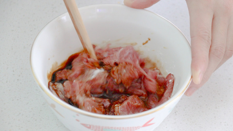thit-bo-hap-bong-cai-xanh-1-1748356406104519546218-1748356827891-1748356828065315384433-1748396098051-17483960981351194636020.jpg