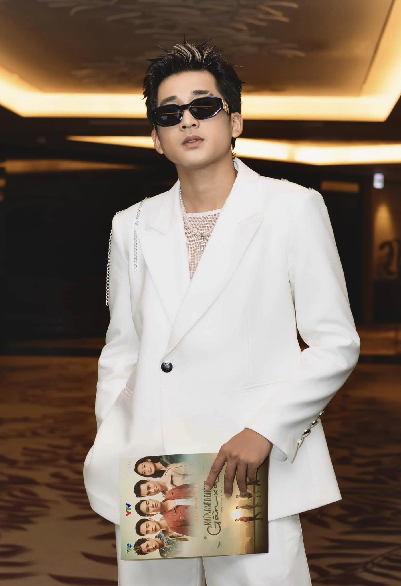 Diễn viên Trần Kiên  - Ảnh 4.