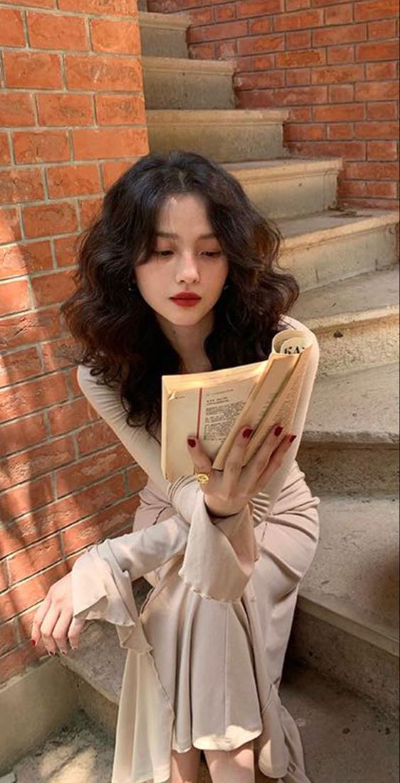 Phát hiện ra chồng nhắn tin "đong đưa" với gái lạ, tôi chưa kịp lên cơn ghen thì mẹ chồng đã ra tay xử lý cặp mèo mả gà đồng đâu vào đấy- Ảnh 1. Phát hiện ra chồng nhắn tin "đong đưa" với gái lạ, tôi chưa kịp lên cơn ghen thì mẹ chồng đã ra tay xử lý cặp mèo mả gà đồng đâu vào đấy- Ảnh 1.