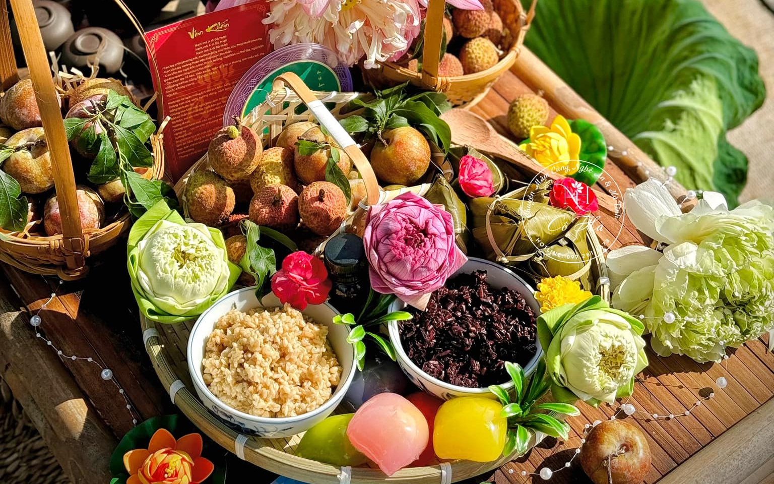 Mâm cúng giá hơn trăm nghìn đồng thành mặt hàng “hot” trong dịp tết Đoan ngọ