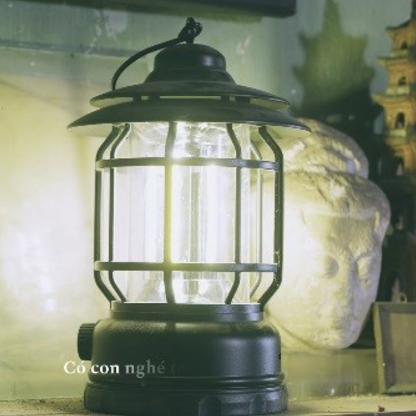 NSƯT Chí Trung và BTV Lưu Minh Vũ về lại căn hộ 6m2 của nhà thơ Xuân Quỳnh- Ảnh 7. NSƯT Chí Trung và BTV Lưu Minh Vũ về lại căn hộ 6m2 của nhà thơ Xuân Quỳnh- Ảnh 7.