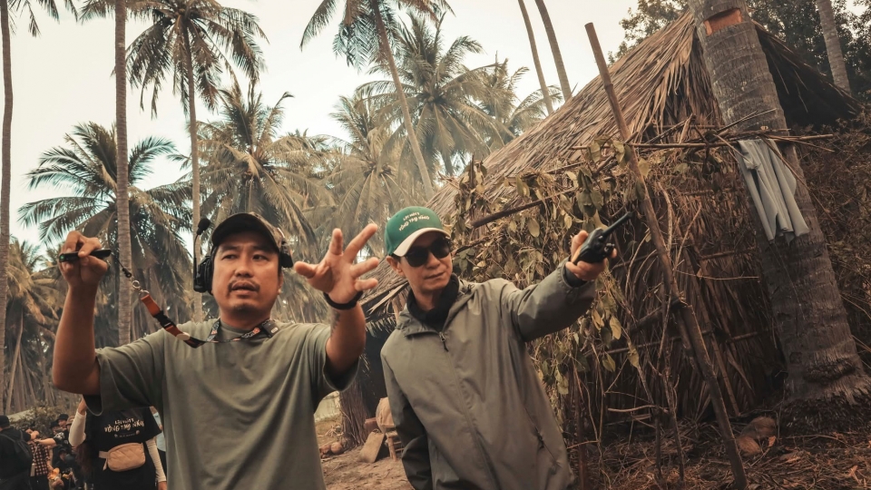 “Thám tử Kiên” của Victor Vũ cán mốc doanh thu 100 tỷ đồng - Ảnh 4. “Thám tử Kiên” của Victor Vũ cán mốc doanh thu 100 tỷ đồng - Ảnh 4.