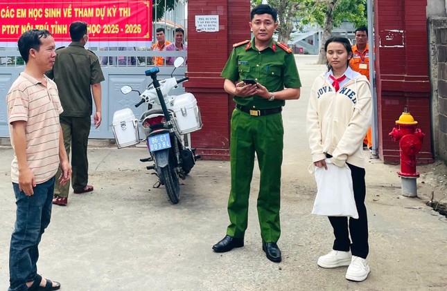 Tin sáng 31/5: Miền Bắc nắng nóng cục bộ từ ngày 31/5; Bộ Y tế yêu cầu các nền tảng mạng xã hội, sàn thương mại điện tử siết quản lý mỹ phẩm tự chế- Ảnh 5. Tin sáng 31/5: Miền Bắc nắng nóng cục bộ từ ngày 31/5; Bộ Y tế yêu cầu các nền tảng mạng xã hội, sàn thương mại điện tử siết quản lý mỹ phẩm tự chế- Ảnh 5.