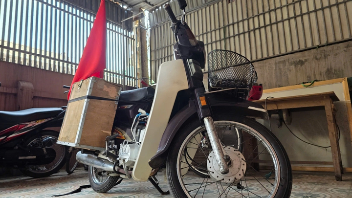 Ngày về của cựu binh đi xe máy vượt 1.300 km xem kỷ niệm 50 năm thống nhất nước - Ảnh 7. Ngày về của cựu binh đi xe máy vượt 1.300 km xem kỷ niệm 50 năm thống nhất nước - Ảnh 7.