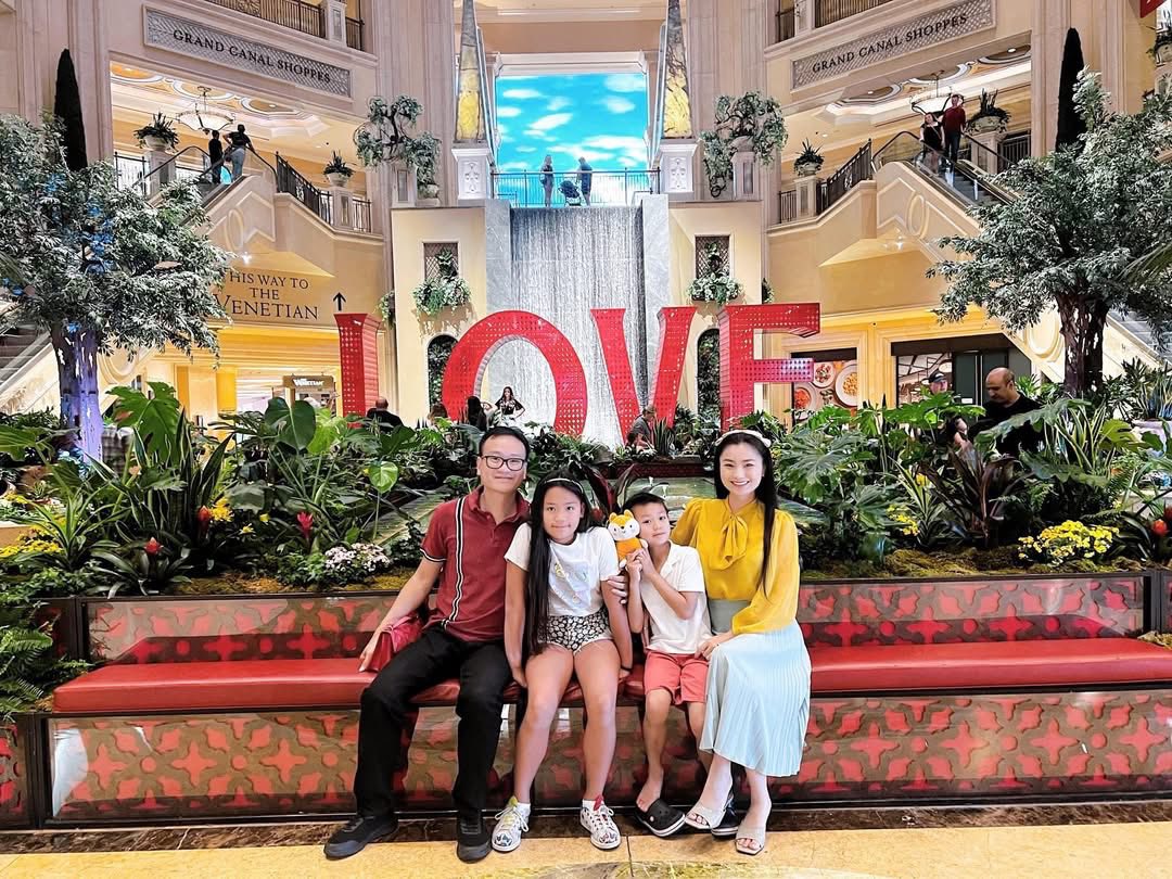 Nữ diễn viên quê Nam Định - bạn thân Hồng Diễm trong 'Hoa hồng trên ngực trái' sang Mỹ định cư, giờ ra sao?- Ảnh 8.