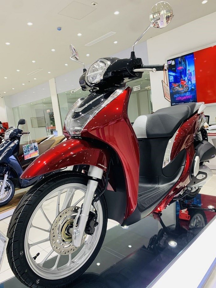 Giá xe SH Mode mới nhất giảm không tưởng, rẻ nhất trong năm, Lead, Vision không theo kịp doanh số - Ảnh 2. Giá xe SH Mode mới nhất giảm không tưởng, rẻ nhất trong năm, Lead, Vision không theo kịp doanh số - Ảnh 2.
