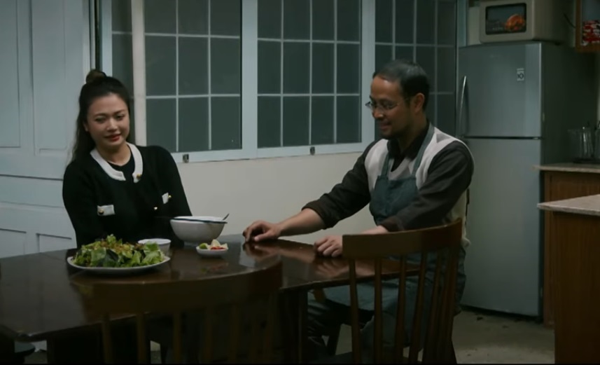 'Cha tôi, người ở lại' mới nhất (tập 35): Nguyên nổi nóng khi An ghép đôi với Thảo, ông Bình bối rối vì bà Quyên cầm tay- Ảnh 4. 'Cha tôi, người ở lại' mới nhất (tập 35): Nguyên nổi nóng khi An ghép đôi với Thảo, ông Bình bối rối vì bà Quyên cầm tay- Ảnh 4.