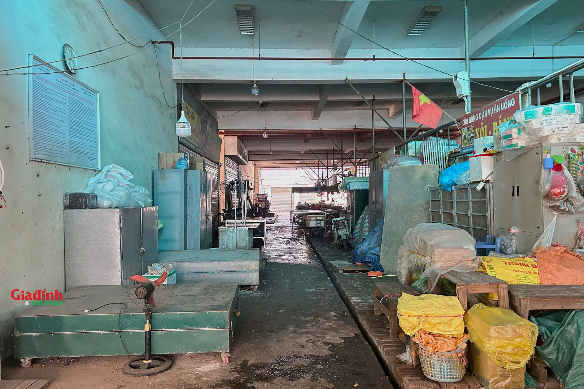 Cận cảnh trung tâm thương mại rộng gần 17.000m2 dự kiến làm trụ sở phường mới ở Hà Nội- Ảnh 4. Cận cảnh trung tâm thương mại rộng gần 17.000m2 dự kiến làm trụ sở phường mới ở Hà Nội- Ảnh 4.